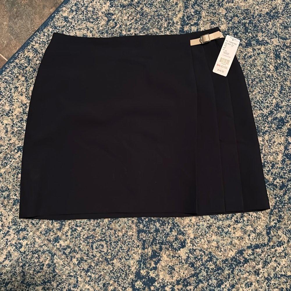 Navy Tristan skirt, size 16.